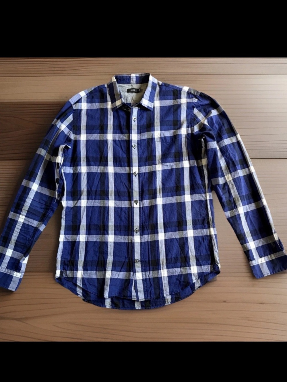 VINCE Shirt Mens Small Blue White Buffalo Plaid Long Sleeve Lightweight Cotton
